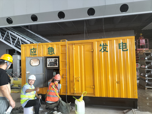 乌鲁木齐怎样判断空气滤清器是否需要更换？